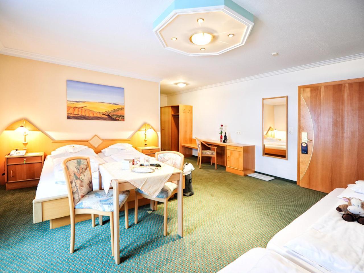 Hotel Theresia 4*